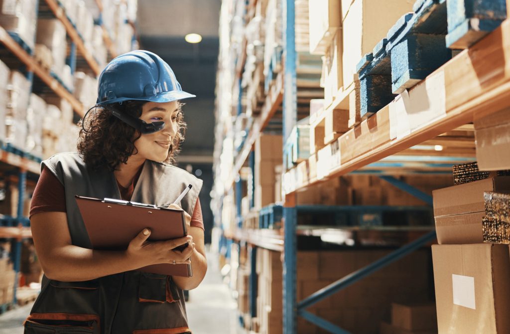 Vuzix_M400_Warehouse2